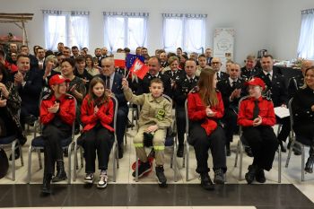 Zdjęcia z podpisania umów