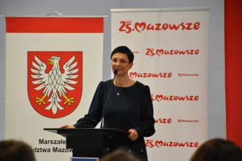 Zdjęcia z podpisania umów