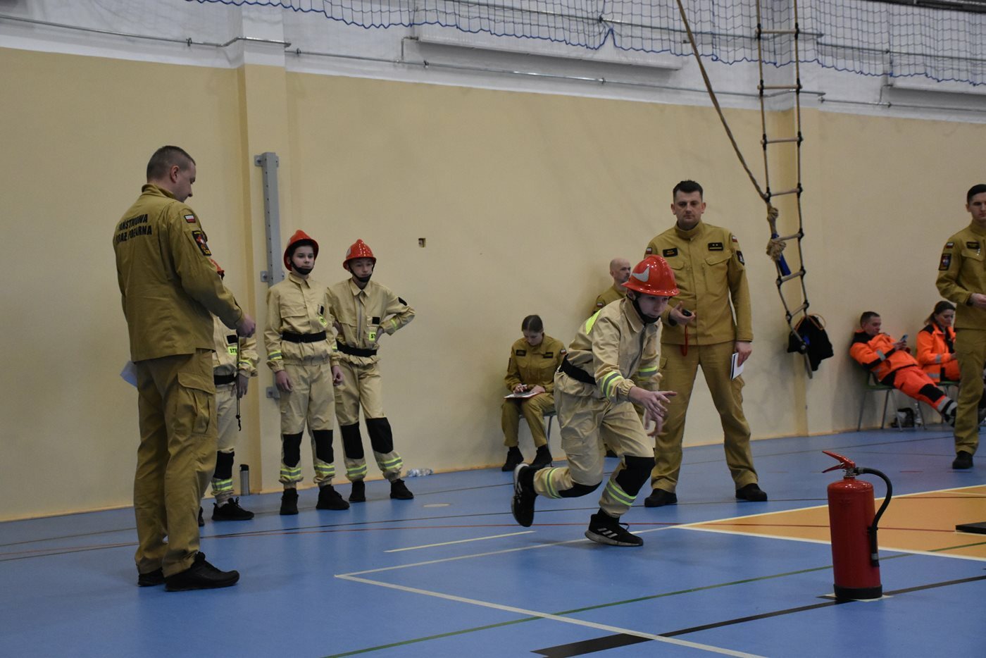 Eliminacje powiatowe Halowych Młodzieżowych Zawodów Sportowo-Pożarniczych