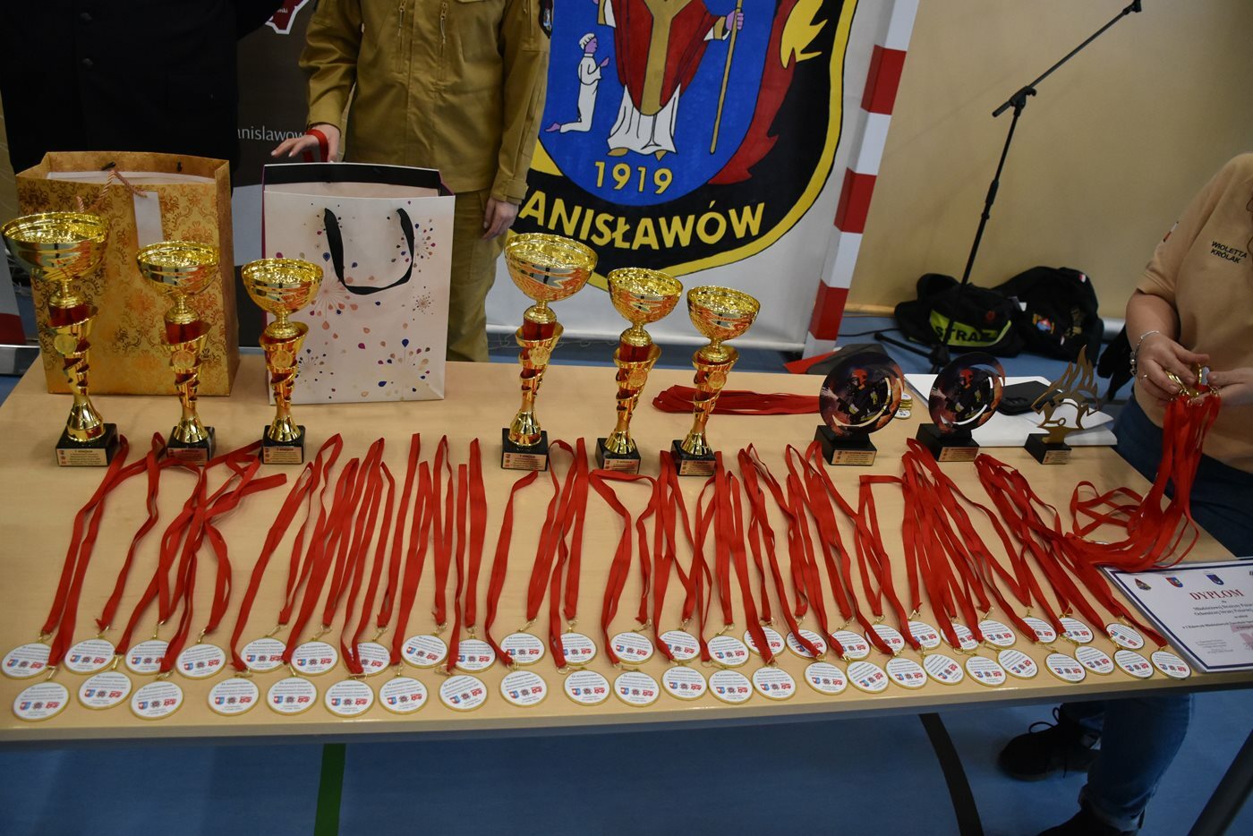 Eliminacje powiatowe Halowych Młodzieżowych Zawodów Sportowo-Pożarniczych