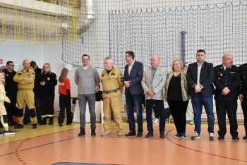 II Powiatowe Halowe Zawody Sportowo-Pożarnicze 32