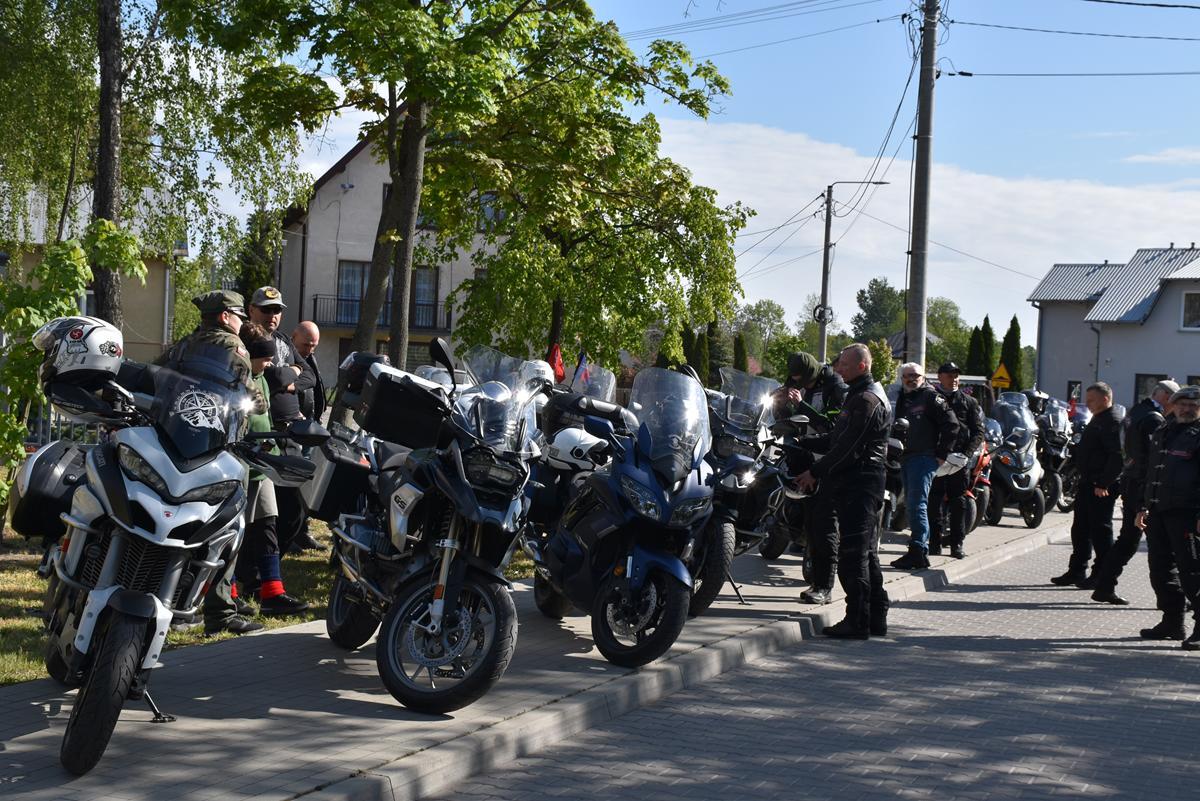 Szlakiem Cichociemnych - wędrówka po Mazowszu