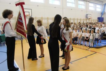 Uroczyste zakończenie roku szkolnego 2024/2025 w szkolach na terenie Gminy Stanisławów