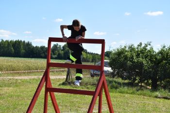 Gminne zawody sportowo-pożarnicze 153