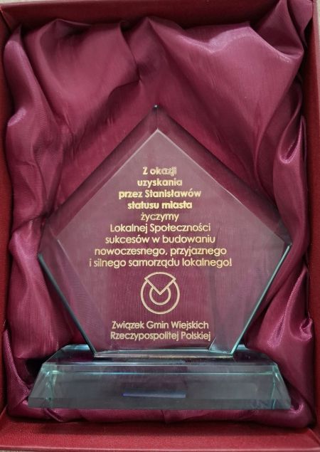 Gratulacje z okazji nadania praw miejskich dla miejscowości Stanisławów